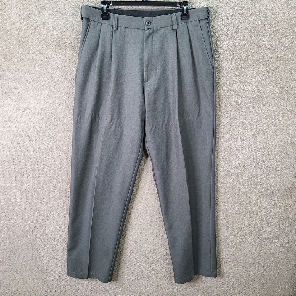 Haggar Pants Mens 34x32 Gray Pleated Front Dress Slacks Polyester Casual Formal